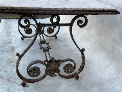 Merceris taste coffee table