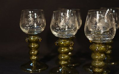 Set of 7 liqueur glasses