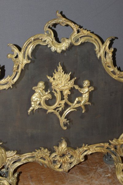 Ecran de cheminée Louis XV en bronze fin XIX