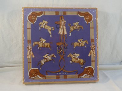 HERMES Paris RARE Grand Puzzle Collection de 4000 pieces en bois "JUMPING"