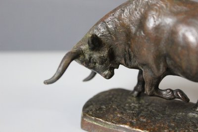 Toro in bronzo di Blaize intorno al 1900