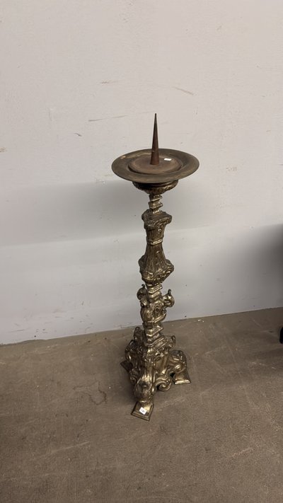 Splendid 18th century candlestick, in silver-plated metal 97x25.