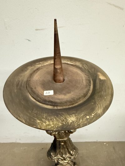 Splendid 18th century candlestick, in silver-plated metal 97x25.
