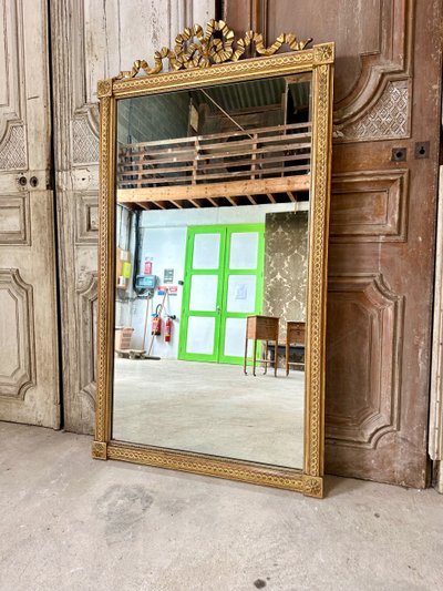 Louis XVI mirror, 1800s period