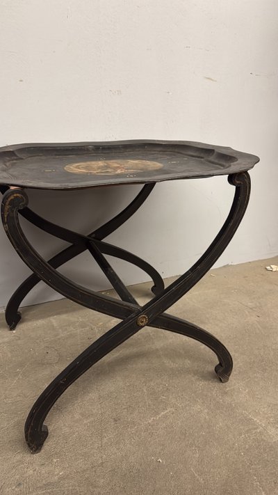 Base de table de pique-nique des années 1850 avec plateau peint, base en bois, 52x56x64cm