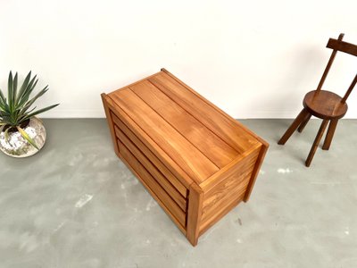 Cassettiera in olmo massello, Maison Regain, circa 1970