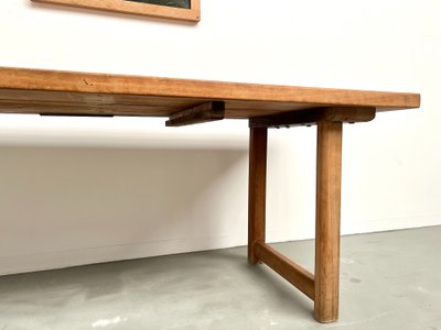 Grande table de ferme brutaliste en hêtre 