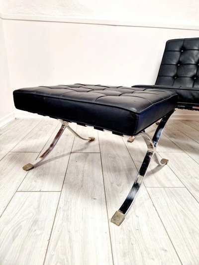 Chaise Lounge et Pouf de Style Mi-Siècle de Barcelone