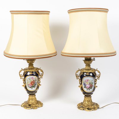 COPPIA DI VASI CON LAMPADA, FINE XIX SECOLO