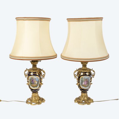 COPPIA DI VASI CON LAMPADA, FINE XIX SECOLO