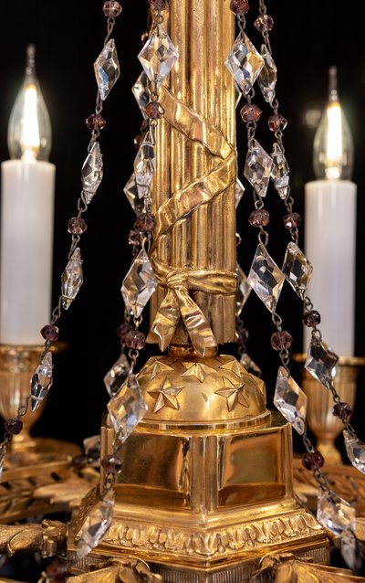 Revolutionary Attributes chandelier in chiseled and gilded bronze, 19th century