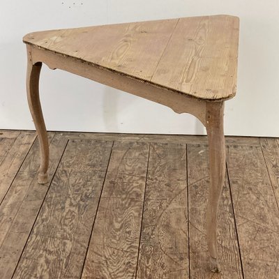 18th century gaming table known as "three of a kind"