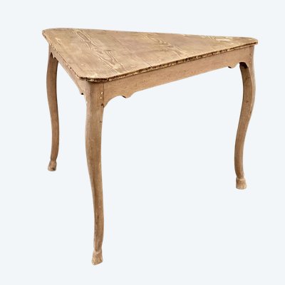 18th century gaming table known as "three of a kind"