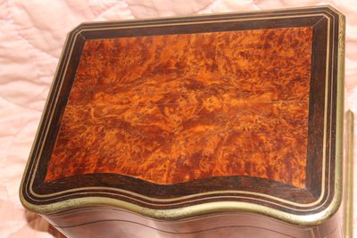 Napoleon III curved liqueur cellar in tuya burl and blackened pear wood, 19th century