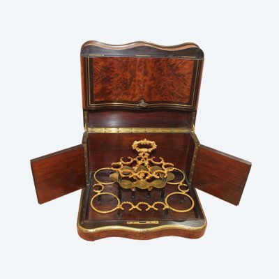 Napoleon III curved liqueur cellar in tuya burl and blackened pear wood, 19th century