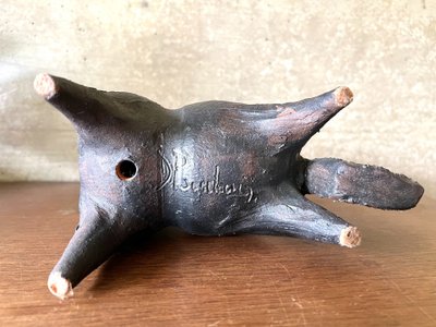 Sculpture en céramique émaillée noire signée Pouchain – Circa 1960
