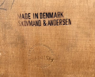 Meuble d'angle Scandinave Portes Rideaux  Désigner Arne Hovmand-Olsen  Éditeur Skovmand & Andersen 