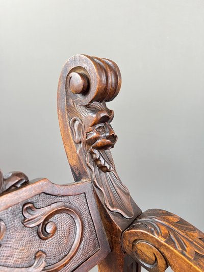 Suite de Trois Fauteuils de Style Renaissance, XIXe siècle