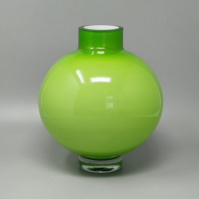 Magnifique vase vert des années 1970 par Ind. Vetraria Valdarnese. Fabriqué en Italie.
