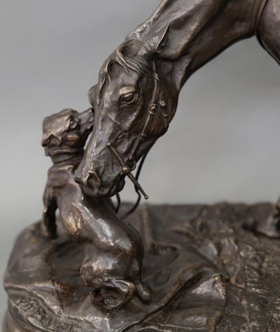 Sculpture - Mare In The Stable Playing With A Dog , Pierre-Jules Mêne (1810-1879) - Bronze