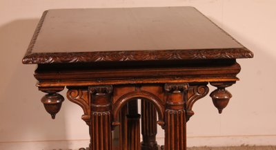 table d'époque renaissance en noyer- 16° siècle