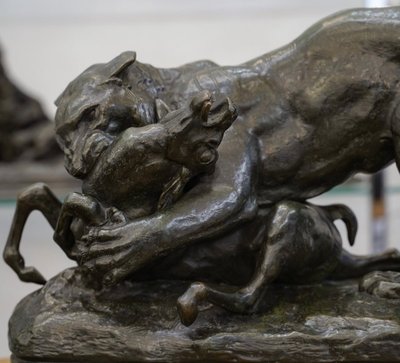 Gruppo in bronzo "Tigre che sorprende un'antilope", Antoine-Louis Barye (1795 - 1875)