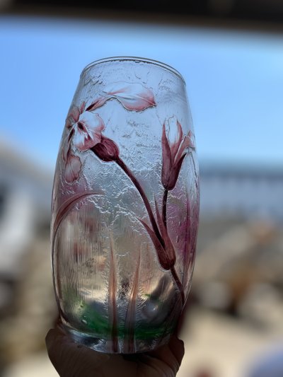 Vaso in vetro satinato Art Nouveau con decorazione a iris, periodo Art Nouveau