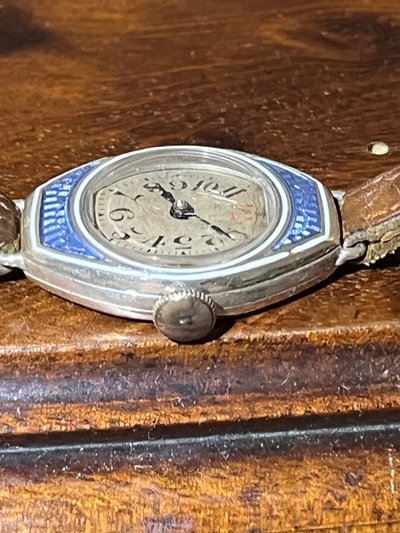 Orologio da donna Art Déco 1930 in argento massiccio e smalto, revisionato