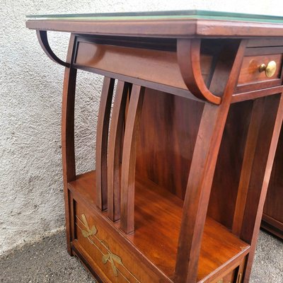 Scrivania Art Nouveau in legno con decori in ottone, fine XIX e inizio XX secolo