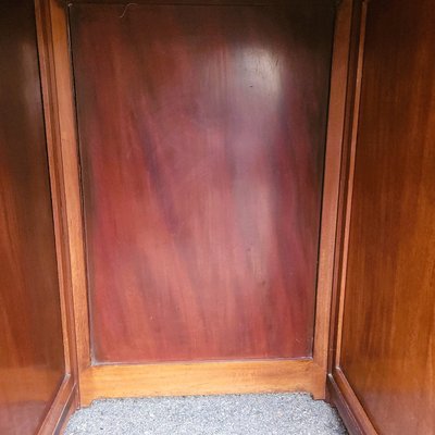 Scrivania Art Nouveau in legno con decori in ottone, fine XIX e inizio XX secolo