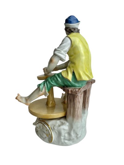 Meissen. Porcelain figure Potter from the series of artisans