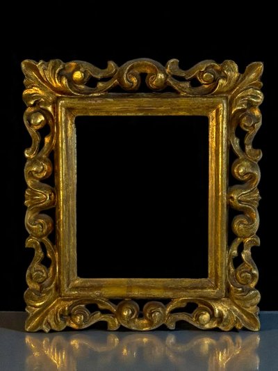 COPPIA DI CORNICI ROCOCÒ ITALIANE DEL XIX SECOLO IN LEGNO DORATO PER DIPINTI 15 CM X 12 CM