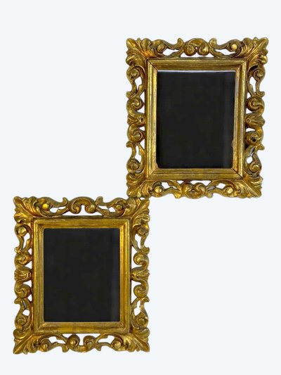 COPPIA DI CORNICI ROCOCÒ ITALIANE DEL XIX SECOLO IN LEGNO DORATO PER DIPINTI 15 CM X 12 CM