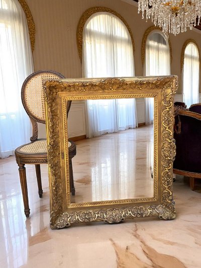 CADRE DU XIXe EN BOIS ET STUC DORÉ ESTAMPILLÉ POUR PEINTURE 67 CM X 56 CM