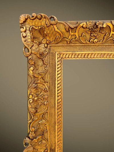CADRE DU XIXe EN BOIS ET STUC DORÉ ESTAMPILLÉ POUR PEINTURE 67 CM X 56 CM