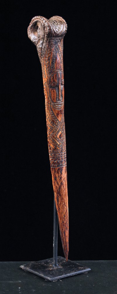 Bone dagger, tribal art, Oceanic art, Oceania, weapon, Papua New Guinea, Pacific, 38 cm