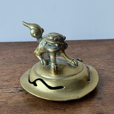 Brûle-parfum en bronze Indochine décor chien de Fo pied tripode