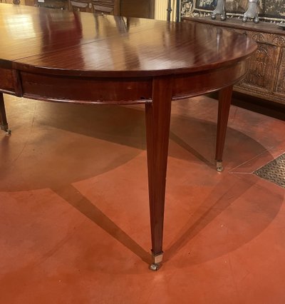 Louis XVI Mahogany Dining Table - 19th Century