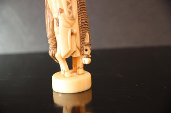 Chinesisches Okimono Elfenbein Figur Zhang Guolao 19. Jahrhundert