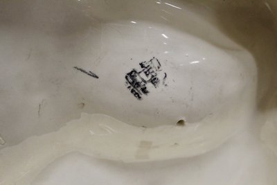 COQ en faience polychrome émaillée par Louis Robert Carrier Belleuse 55 cm de haut