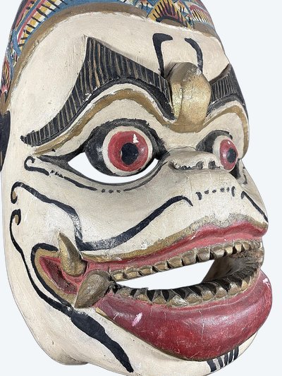 Indonesia, mid-20th century, mask from the Barong theater.