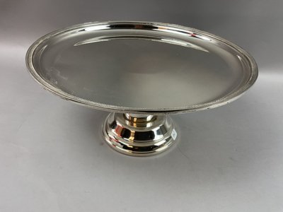 Servierer oder Kompostierer auf Standfuß Dusche