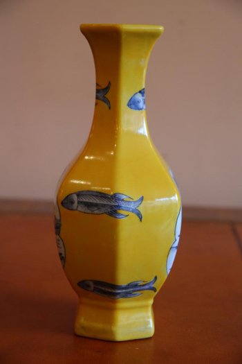 Chinese vase from the end of the 19th century