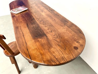 Large antique oval table in solid oak – Circa 1900