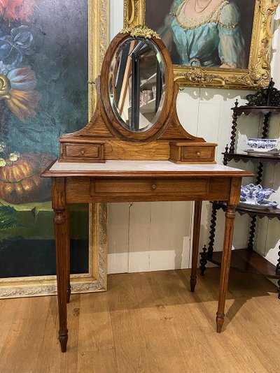 Coiffeuse de style Louis XVI début XXe