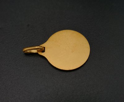 Augis-Liebesmedaille, 16 mm. Neuwertiger Zustand.