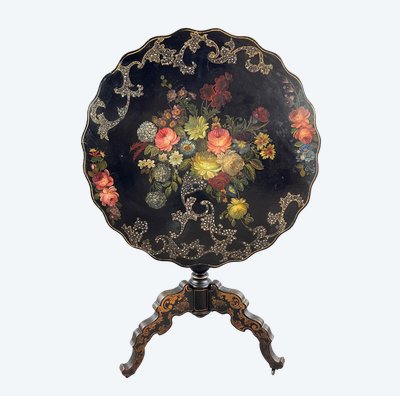 Napoleon III Säulentisch aus lackiertem Holz, Blumendekor, 19. Jahrhundert