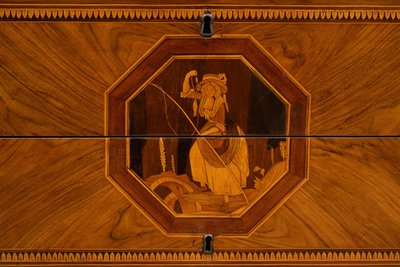 Commode ancienne Louis XVI Lombardie (Italie) 18siècle.