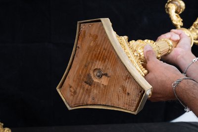 Coppia di candelabri dei primi del XIX secolo.