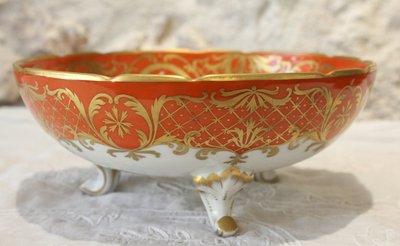 Porcelain footed bowl signed Le Tallec in Paris, Musical attributes, 20th century